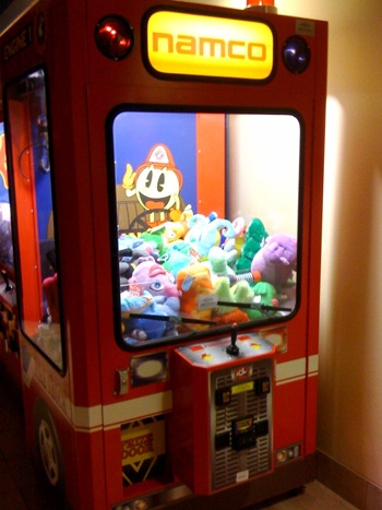 mochi toy claw machine